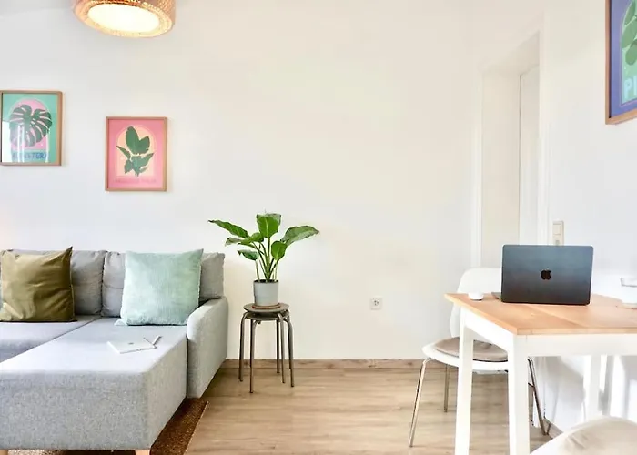 Neu I Moderne Zentrale Wohnung I Netflix I 4 Gaeste
