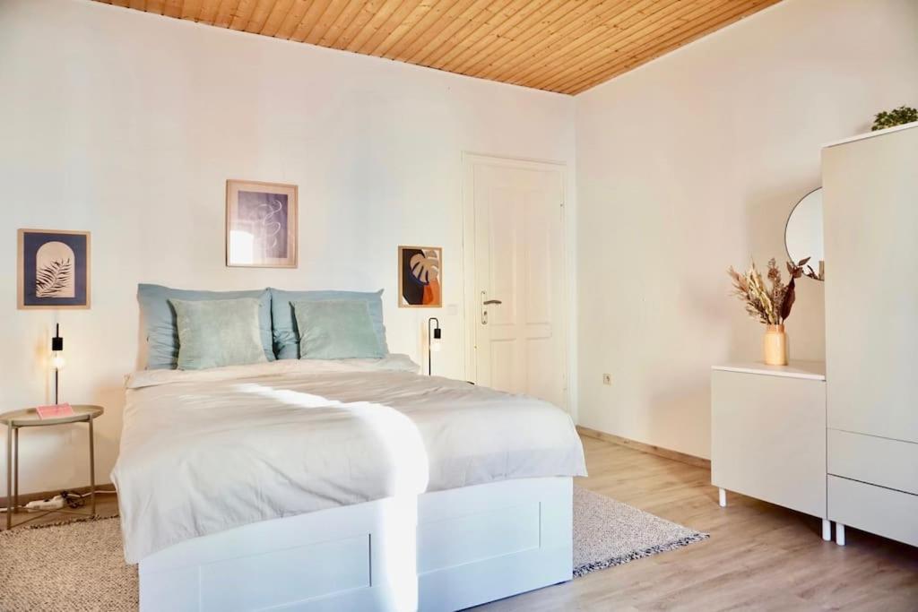 Neu I Moderne Zentrale I Netflix I 4 Gaeste Andernach