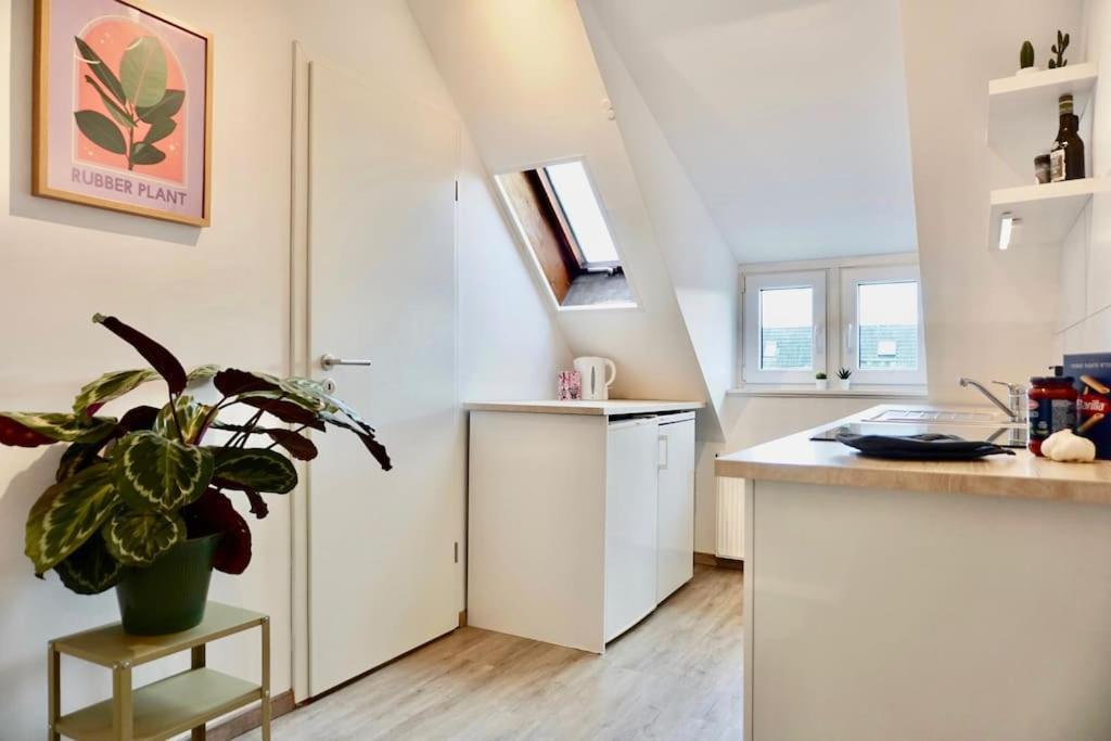 Neu I Moderne Zentrale I Netflix I 4 Gaeste Lejlighed *